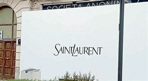 ysl bari|Yves Saint Laurent apre a Bari il nuovo store e assume: ecco .